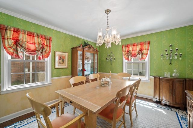 4919 N Diversey BOULEVARD, Whitefish Bay, WI 53217