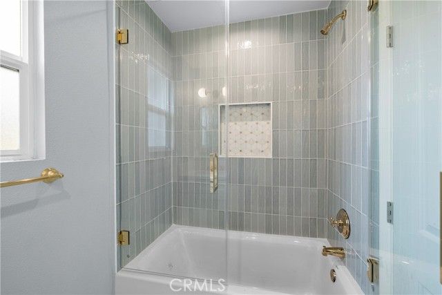 8054 Cedros, Panorama City (los Angeles), CA 91402