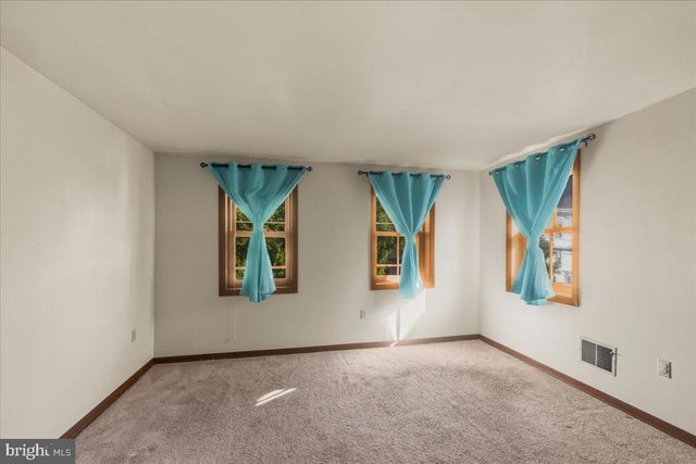 418 BOAS ST, Harrisburg, PA 17102