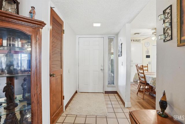 4416 Sugar Cane Avenue, Bakersfield, CA 93313