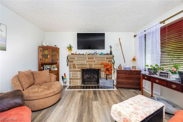 851 Orlando Avenue, Akron, OH 44320