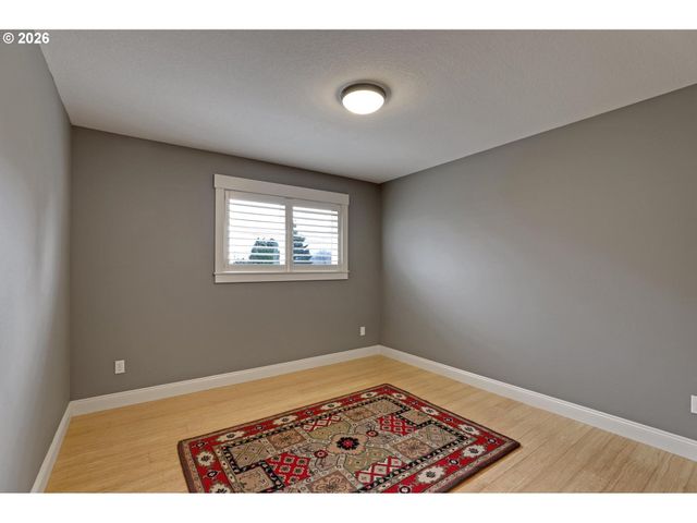 1415 Ne PRESCOTT St, Portland, OR 97211