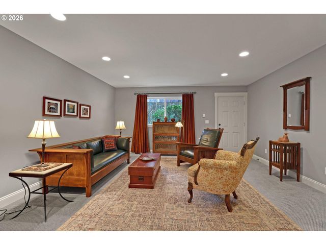 1415 Ne PRESCOTT St, Portland, OR 97211