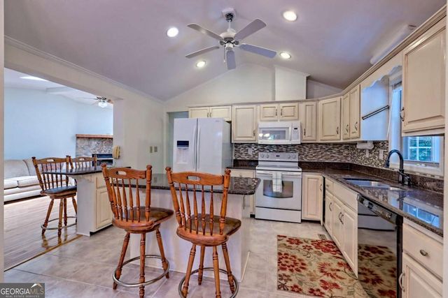 993 Lakeside Drive, Blairsville, GA 30512