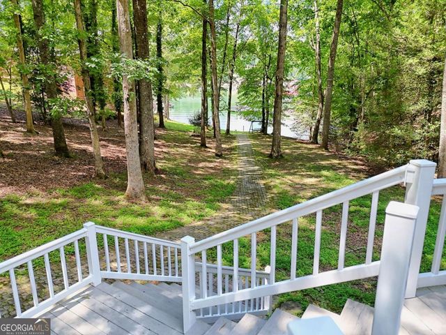 993 Lakeside Drive, Blairsville, GA 30512