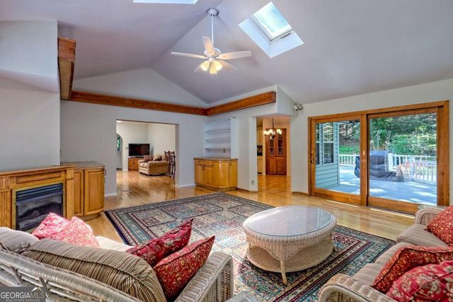 993 Lakeside Drive, Blairsville, GA 30512