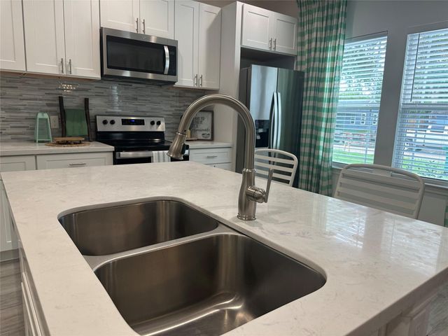 5430 Heron Drive, Houston, TX 77033