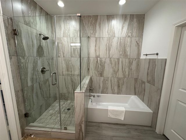 5430 Heron Drive, Houston, TX 77033