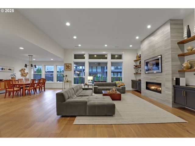 4336 Nw PADDOCK Ln, Camas, WA 98607