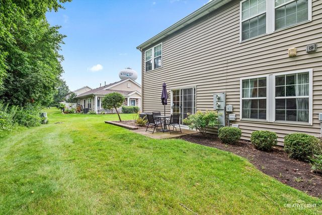 109 Waterbury Circle 109, Oswego, IL 60543