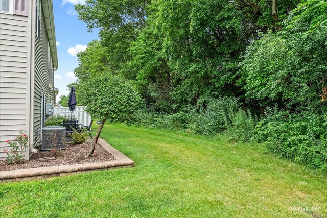 109 Waterbury Circle 109, Oswego, IL 60543