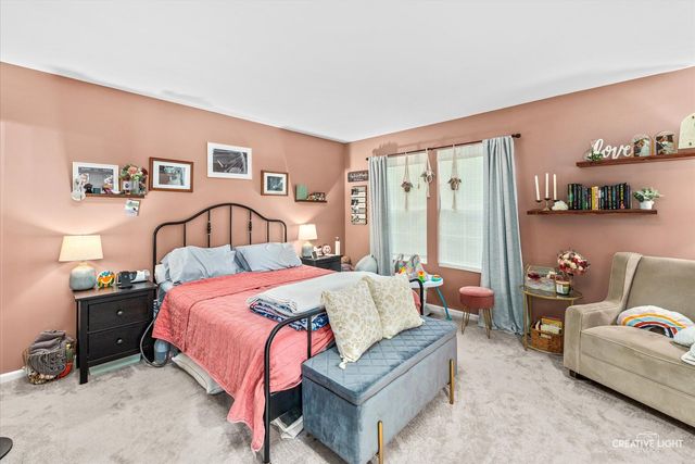 109 Waterbury Circle 109, Oswego, IL 60543
