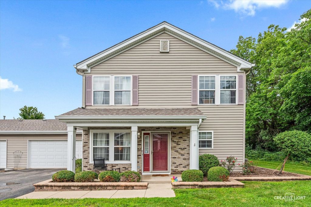 109 Waterbury Circle 109, Oswego, IL 60543