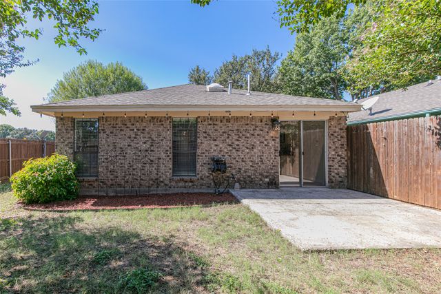 1710 Magnolia Lane, Euless, TX 76039