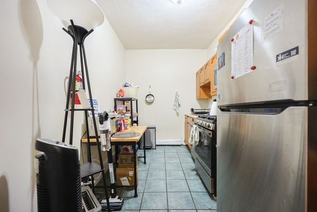 17 Symphony 6, Boston, MA 02115