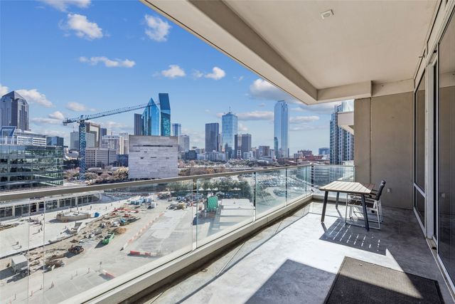 2408 Victory Park Lane 838, Dallas, TX 75219