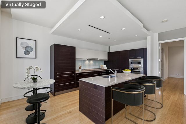 2408 Victory Park Lane 838, Dallas, TX 75219