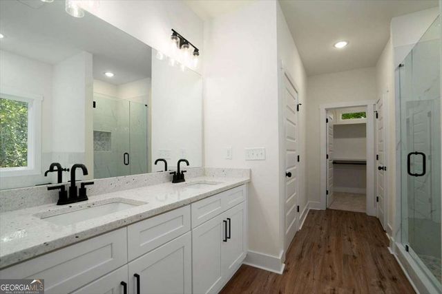 6134 Linwood Drive SE, Covington, GA 30014