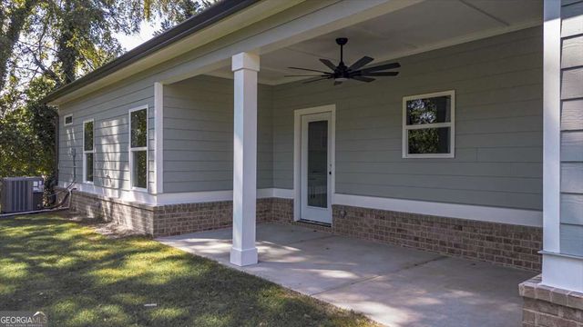 6134 Linwood Drive SE, Covington, GA 30014