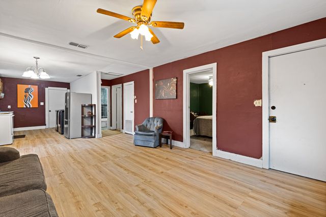 518 Williams St, Longview, TX 75601