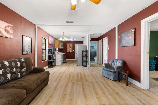 518 Williams St, Longview, TX 75601