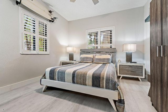 3021 Alcazar Place 103, Palm Beach Gardens, FL 33410