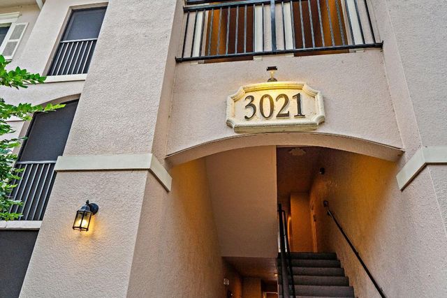3021 Alcazar Place 103, Palm Beach Gardens, FL 33410