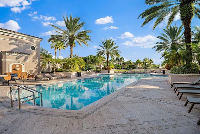 3021 Alcazar Place 103, Palm Beach Gardens, FL 33410