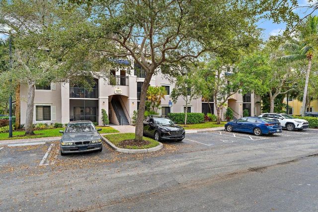 3021 Alcazar Place 103, Palm Beach Gardens, FL 33410