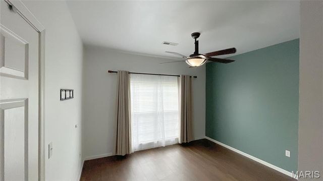 33 Kassebaum Lane 306, Unincorporated, MO 63129