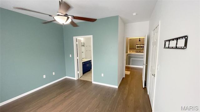 33 Kassebaum Lane 306, Unincorporated, MO 63129