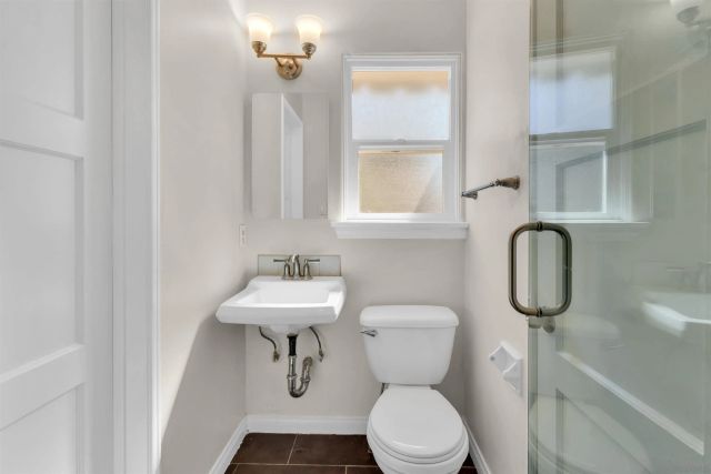 4985 Lucille Dr, San Diego, CA 92115