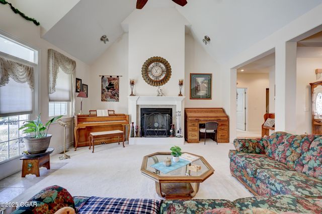 3433 S Alabama Avenue, Joplin, MO 64804