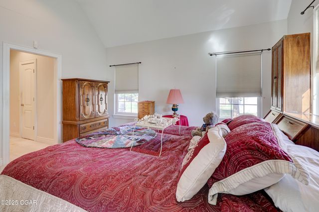 3433 S Alabama Avenue, Joplin, MO 64804