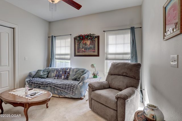 3433 S Alabama Avenue, Joplin, MO 64804