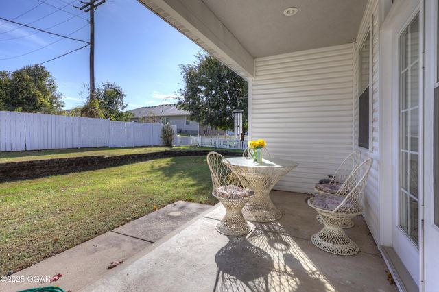 3433 S Alabama Avenue, Joplin, MO 64804