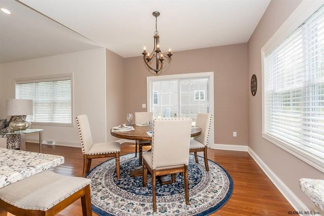 92 Lakepointe Way, Stillwater, NY 12866