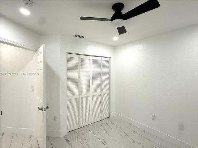 8989 NW 53rd St, Sunrise, FL 33351