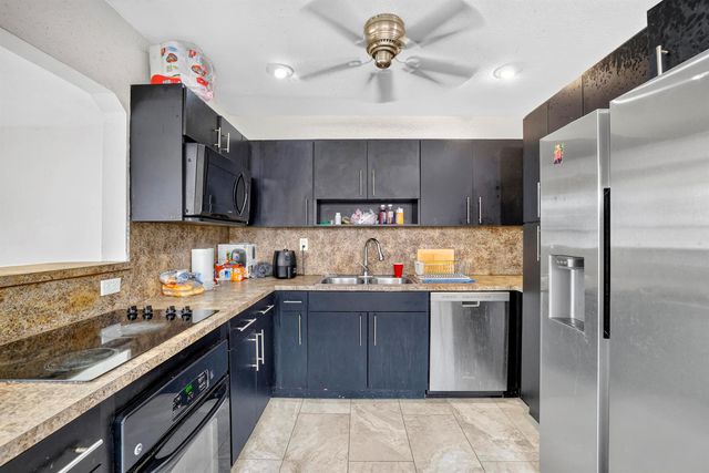 533 NW 17TH Avenue, Fort Lauderdale, FL 33311