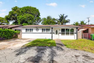 533 NW 17TH Avenue, Fort Lauderdale, FL 33311