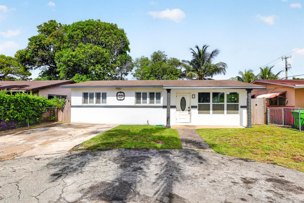 533 NW 17TH Avenue, Fort Lauderdale, FL 33311