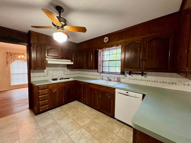 2304 Tennessee, Longview, TX 75605