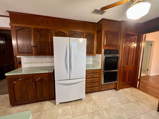 2304 Tennessee, Longview, TX 75605