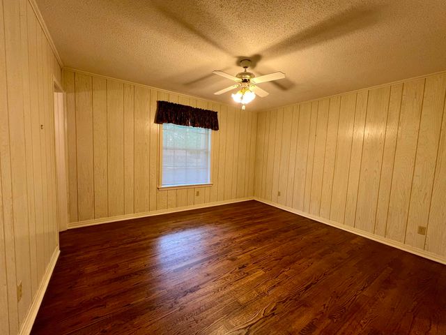 2304 Tennessee, Longview, TX 75605