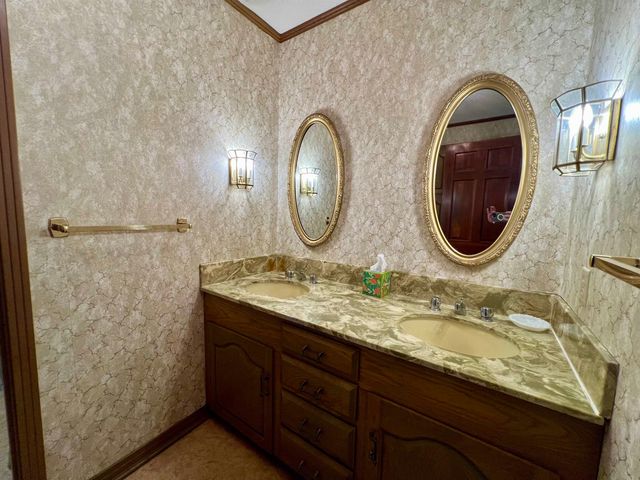 2304 Tennessee, Longview, TX 75605