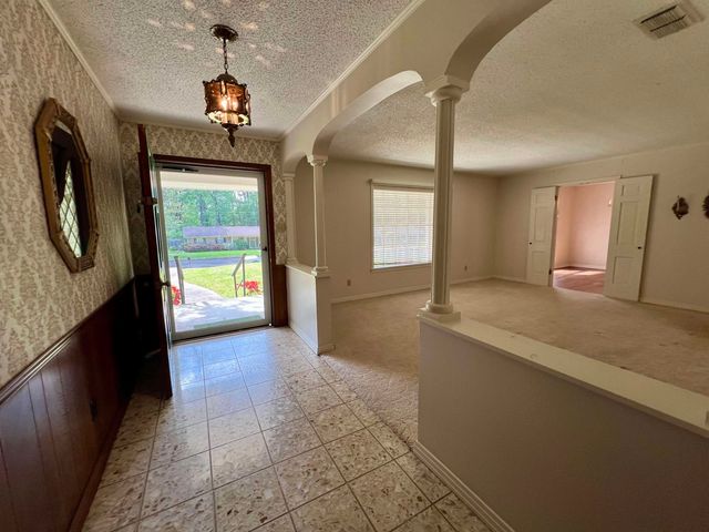 2304 Tennessee, Longview, TX 75605