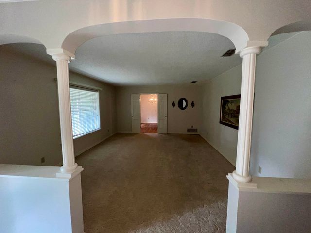 2304 Tennessee, Longview, TX 75605