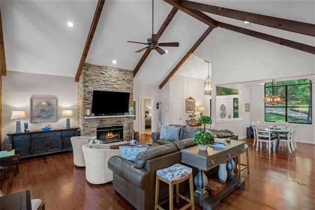 148 Pinewood Cove, Holly Lake Ranch, TX 75765