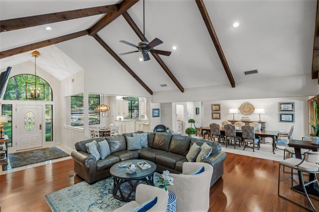 148 Pinewood Cove, Holly Lake Ranch, TX 75765