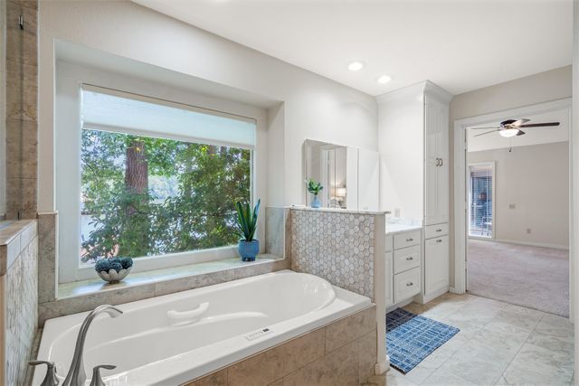 148 Pinewood Cove, Holly Lake Ranch, TX 75765